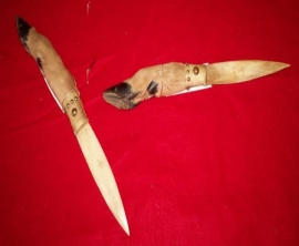Deer Foot Knives